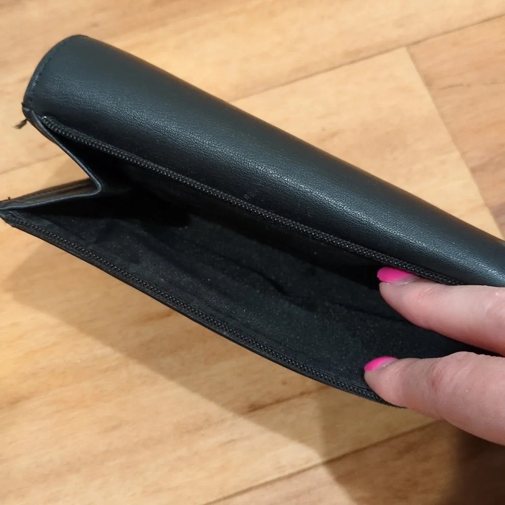Coach Alexandra Black Leather Envelope wallet - Picture 12 of 15